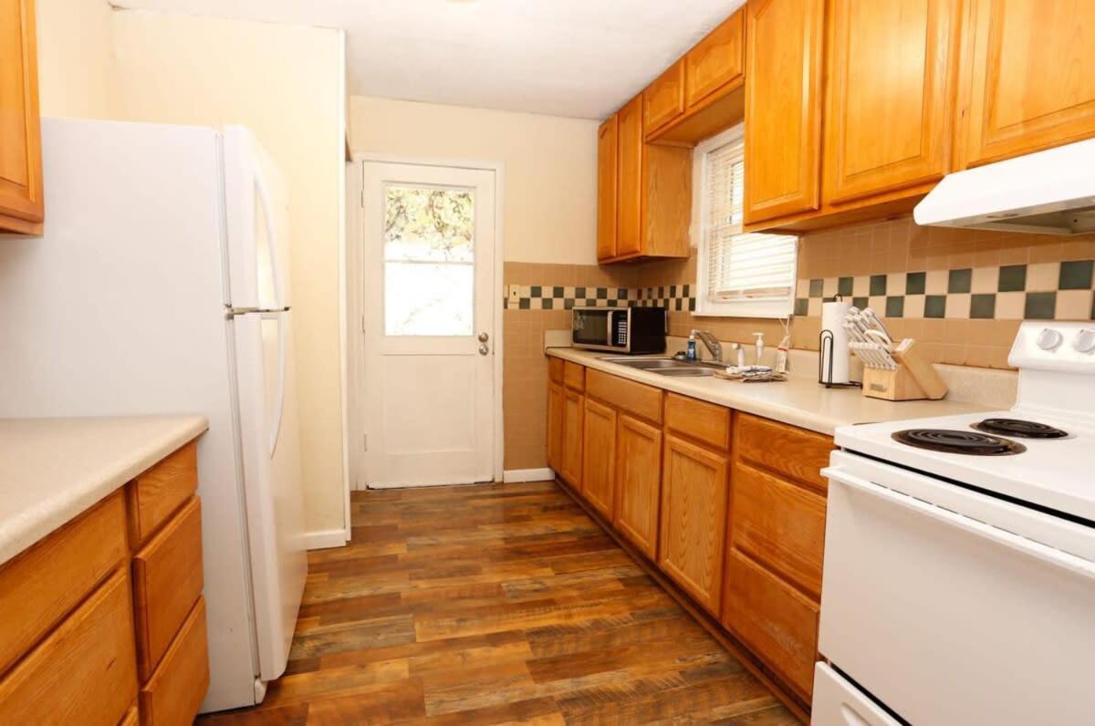 Cozy Retreat For Your Upcoming Trip Knoxville Exteriör bild
