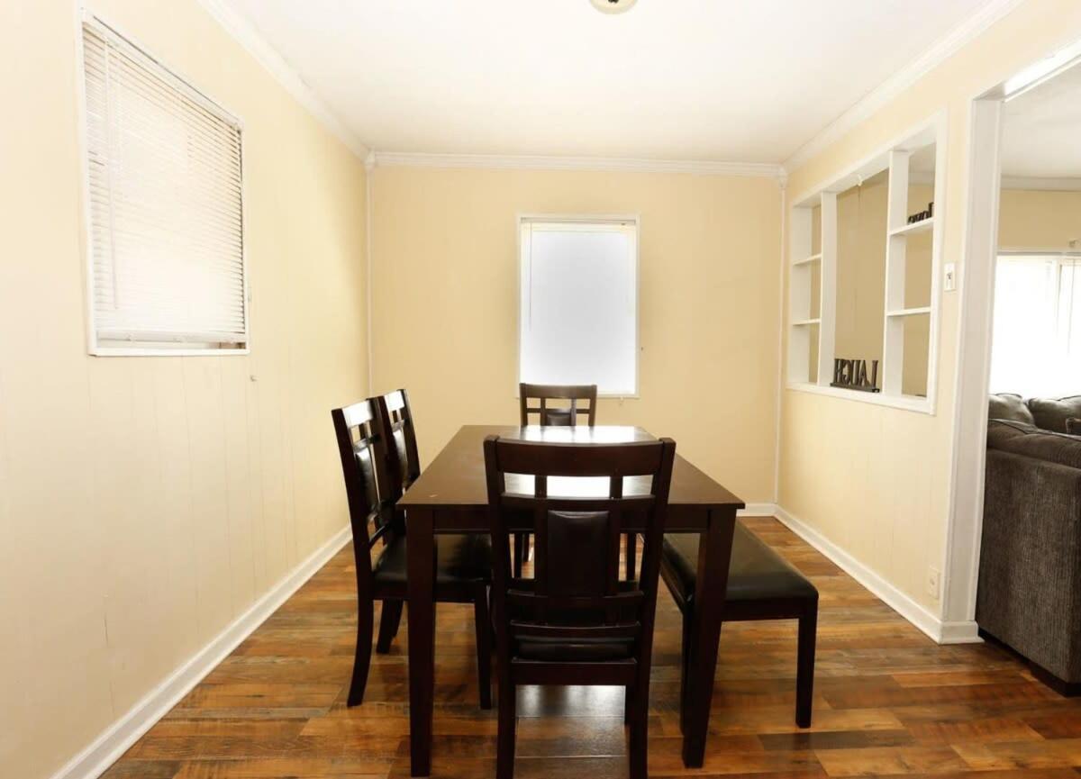Cozy Retreat For Your Upcoming Trip Knoxville Exteriör bild