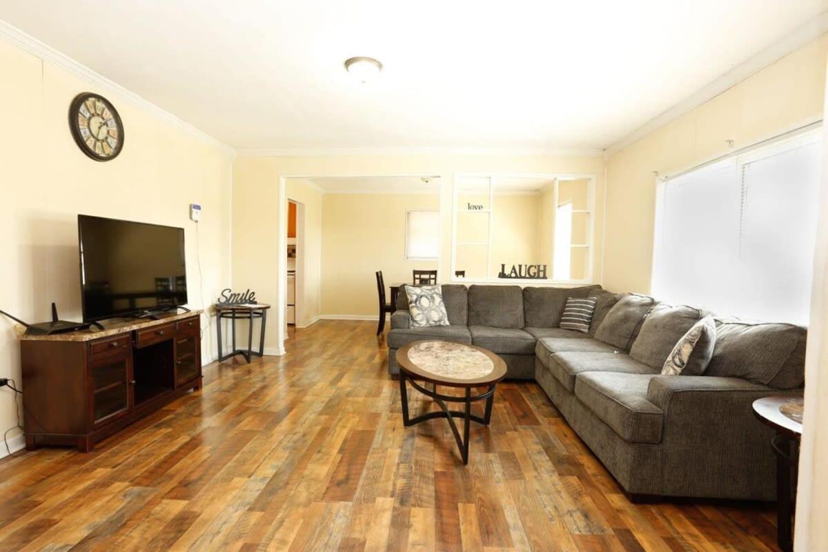 Cozy Retreat For Your Upcoming Trip Knoxville Exteriör bild